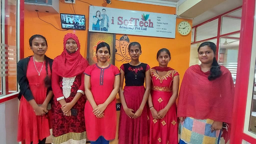 iSoftech student batch